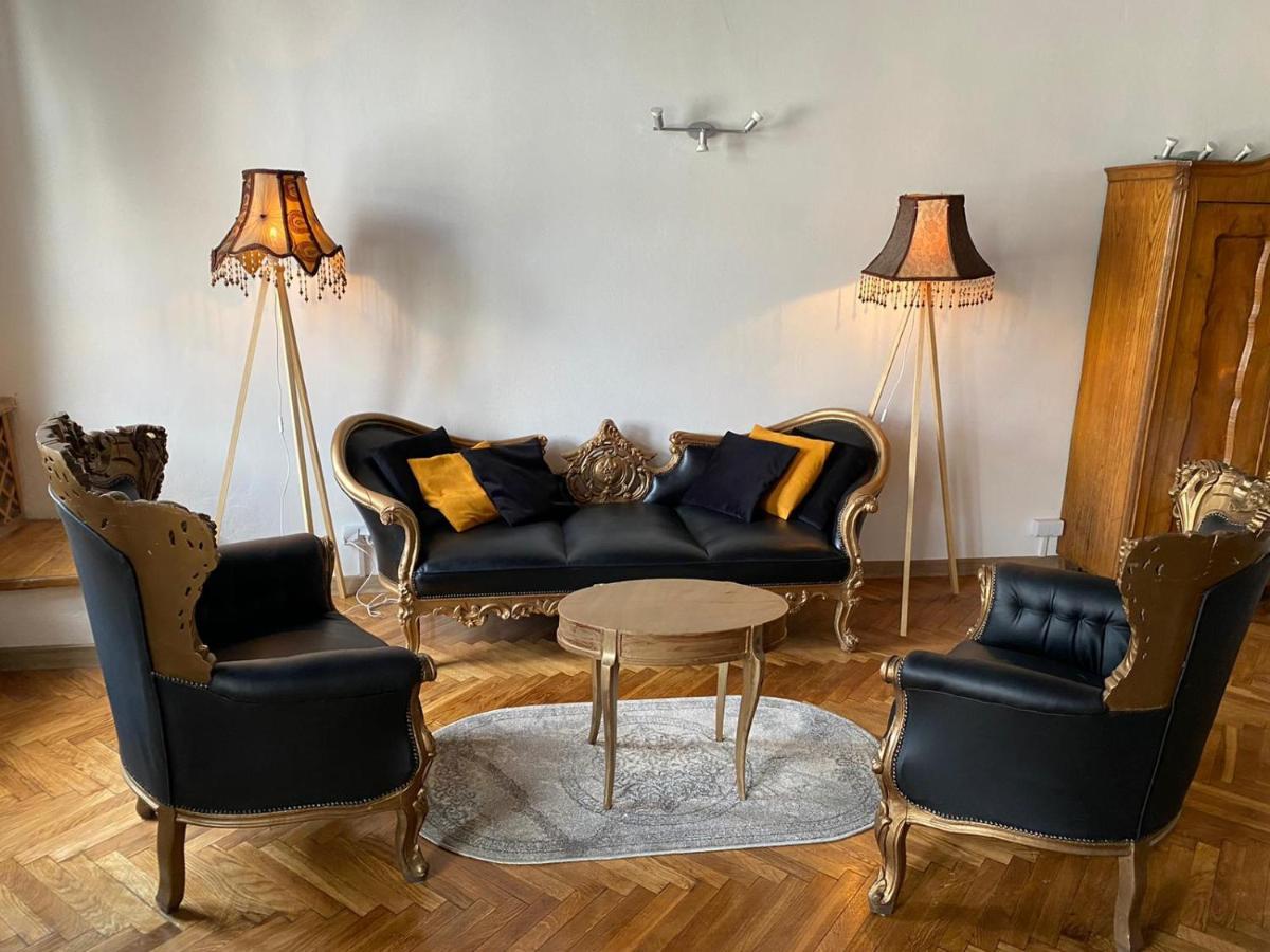 Main Square 18 King Apartament كراكوفيا المظهر الخارجي الصورة