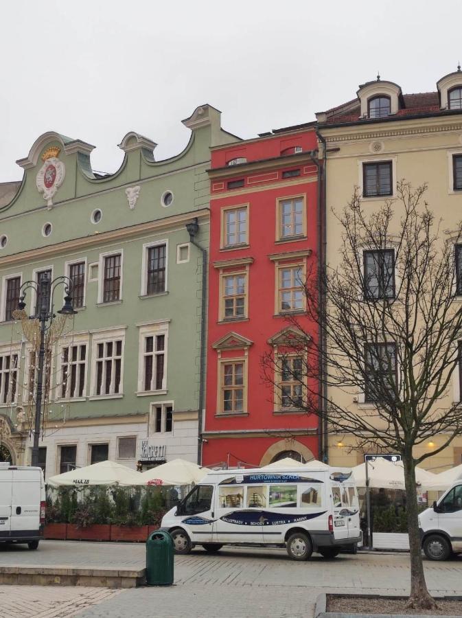 Main Square 18 King Apartament كراكوفيا المظهر الخارجي الصورة